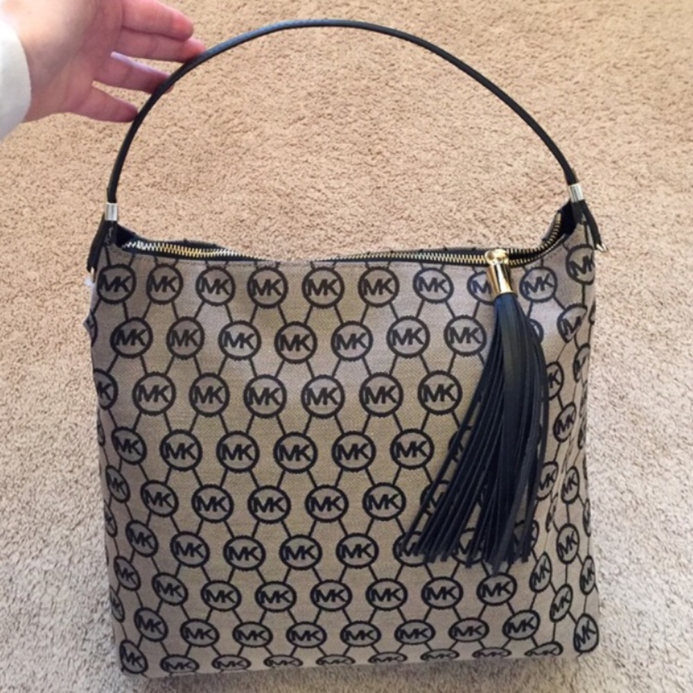 Michael Kors Bedford Tote